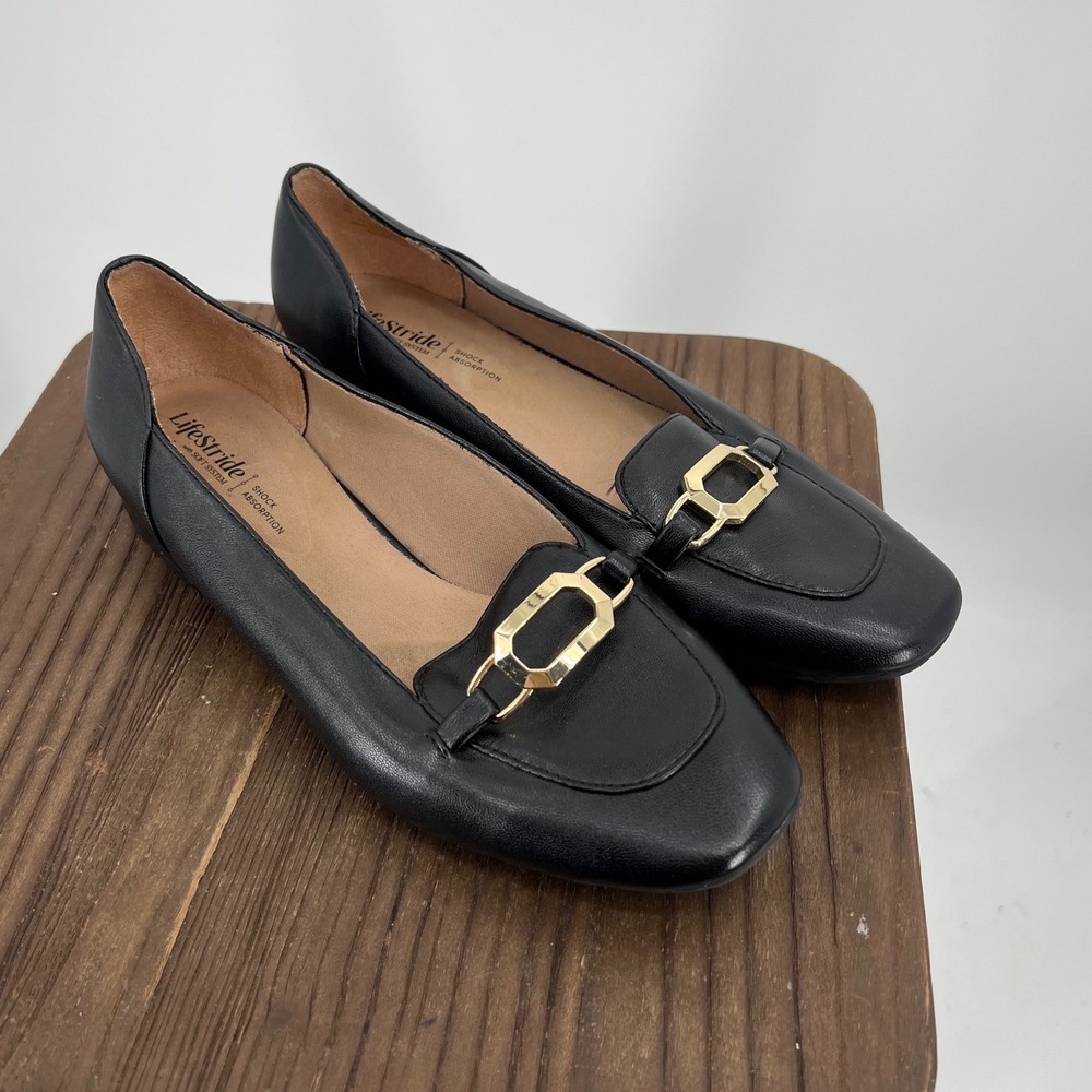 LifeStride Celine Black Loafers Gold Buckle Soft System Flats Womens 8M